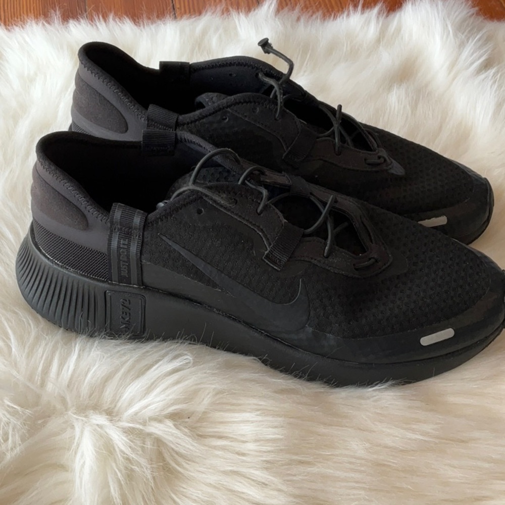 Nike 72 Reposto Men’s Sneakers Sz 10.5